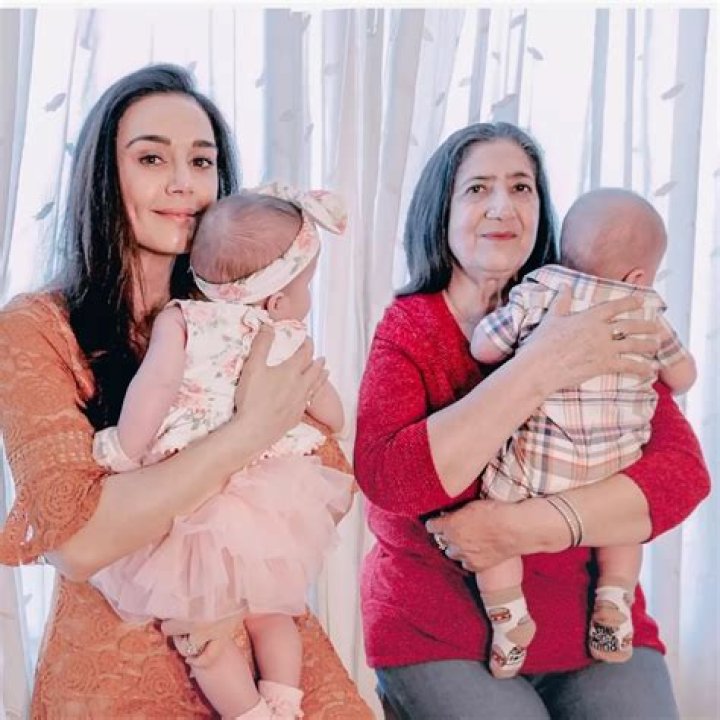 Preity Zinta gives warm hug to her twin kids Jai and Gia in new PICS; fans shower love