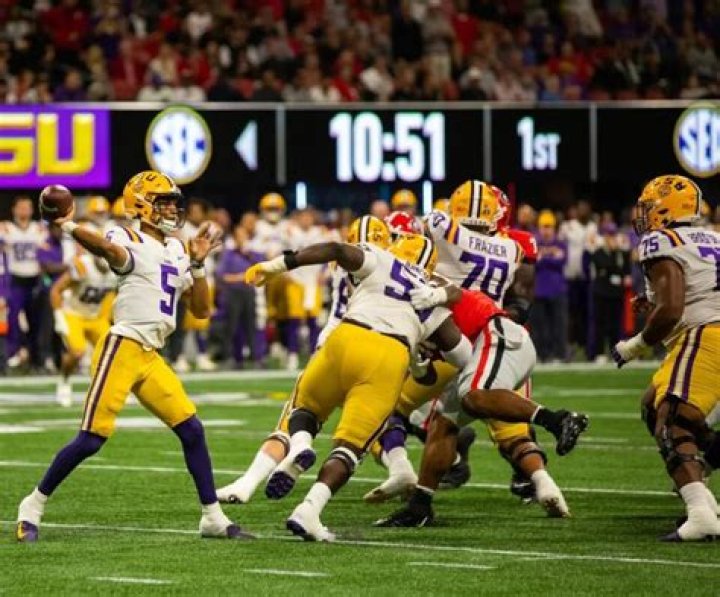 QBs Williams, Maye and Daniels could go 1-2-3 in NFL draft. Or WR Harrison could bump them down