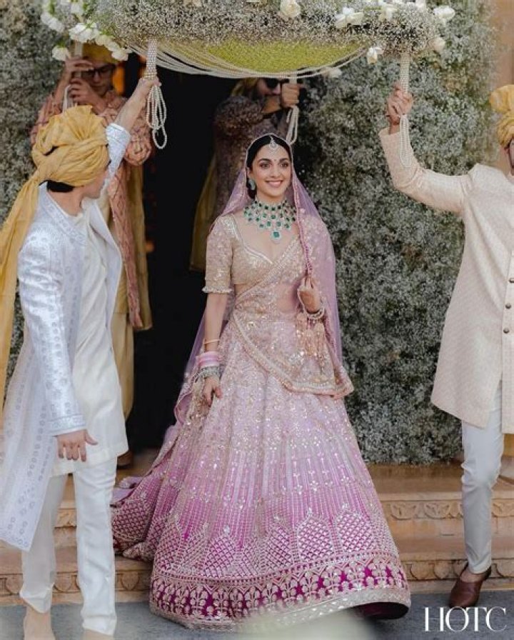 Rakul Preet Singh shares PICS from 'fairytale' wedding; Actress' customised kalire featuring her initial have our attention