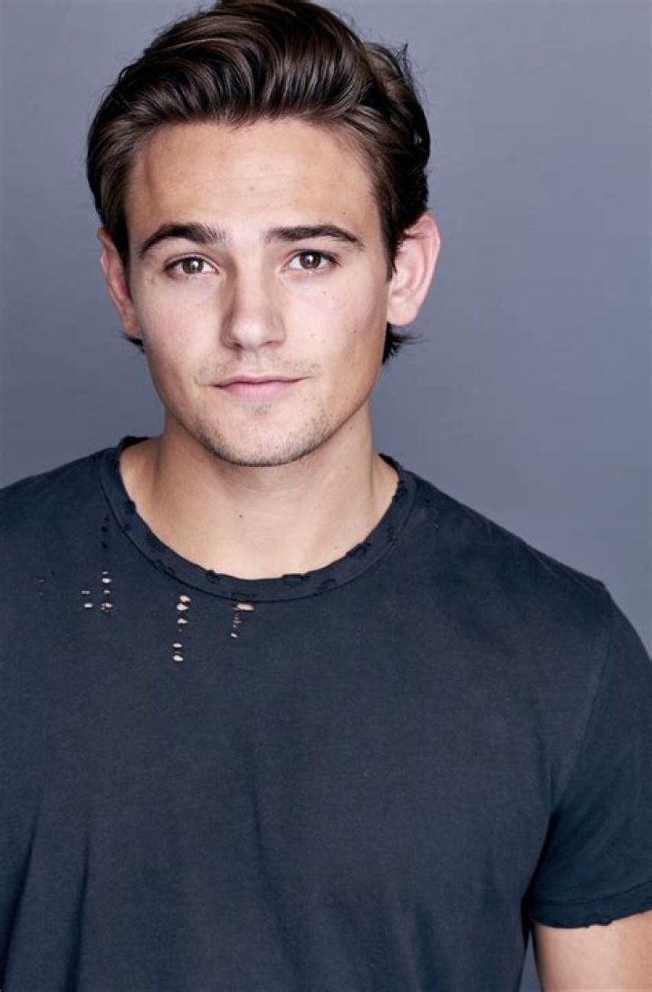 Ramon Torres Wiki, Biography, Net Worth, Age, Family, Facts and More