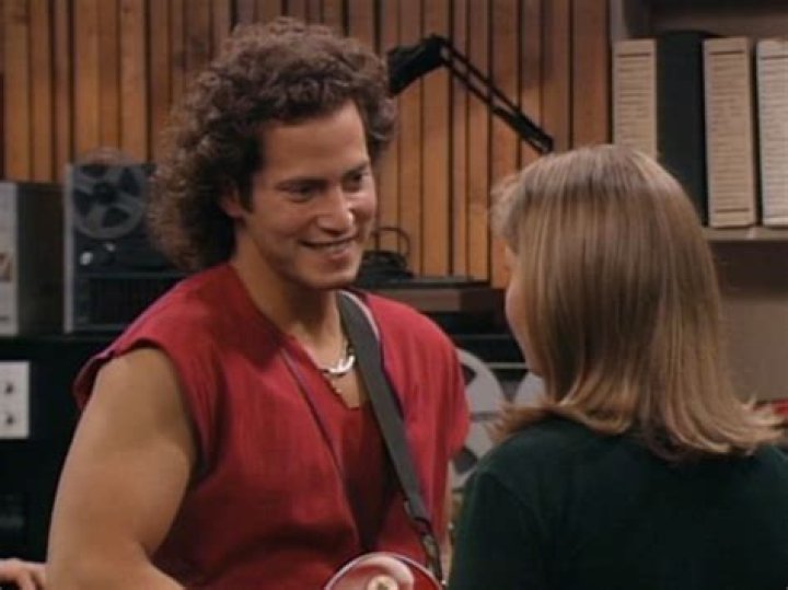 Ranking D.J. Tanner's Boyfriends On 'Full House' From Totally Unworthy To Ultimate Soulmate