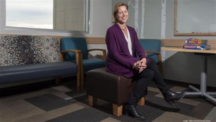 Rebecca Steinfort Net Worth (2024) | wallmine
