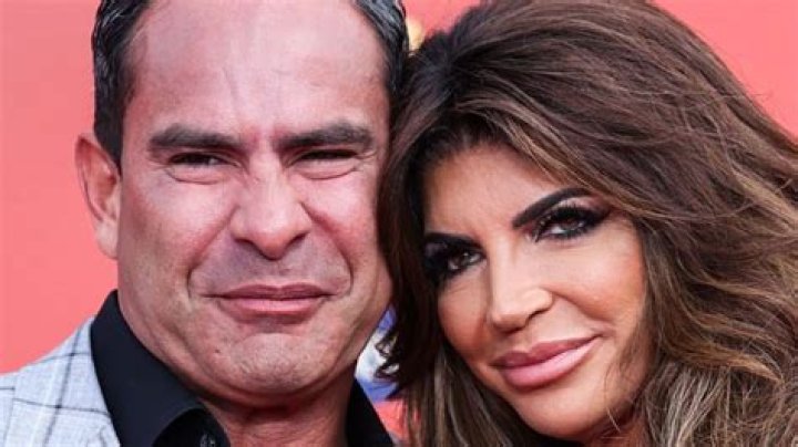 RHONJ’s Teresa and Louie Ruelas enjoy night out with Shahs of Sunset’s Reza Farahan and GG Gharachedaghi