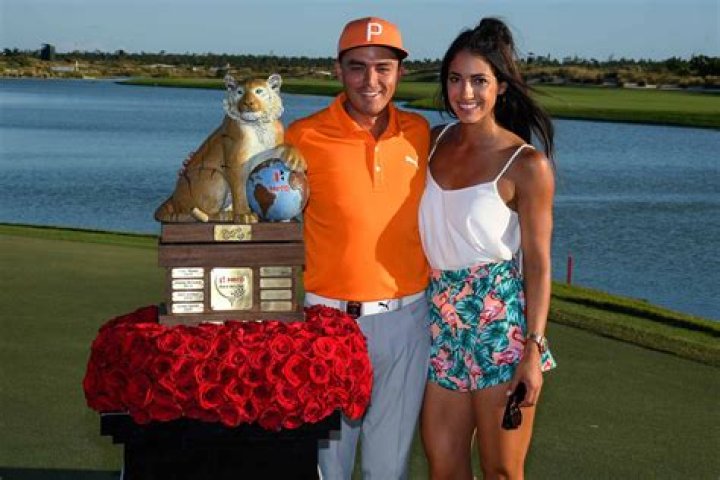 Rickie Fowler Wife: Allison Stokke