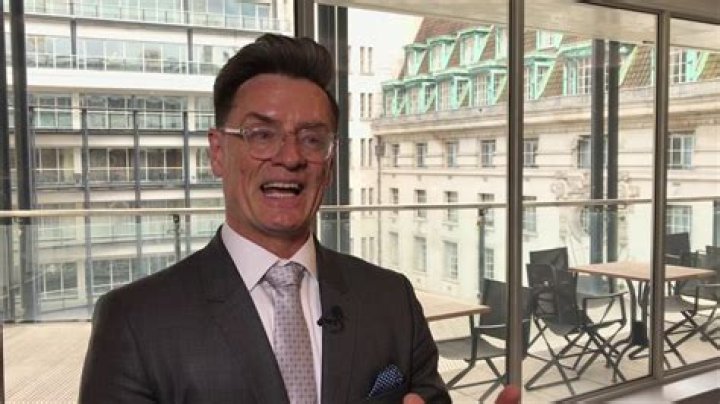 
Robert Mintak
Net Worth
