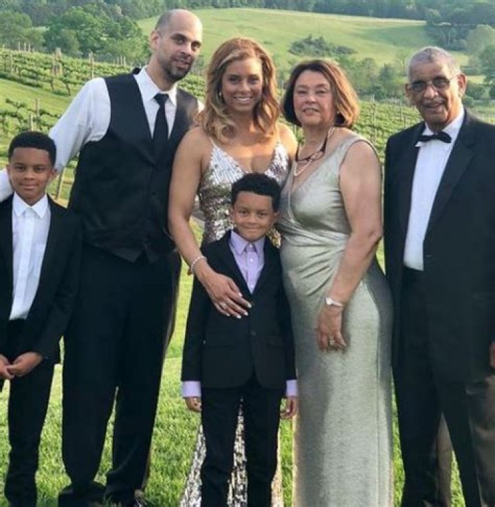 Robyn Dixon Siblings – Brother Marc Marcel, Sister And Children