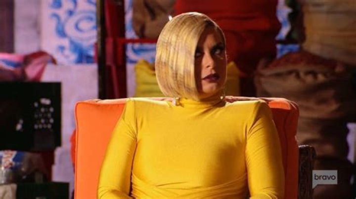 Robyn’s hair at the RHOP reunion: Is it tire marks? Cheetah print? Twitter weighs in