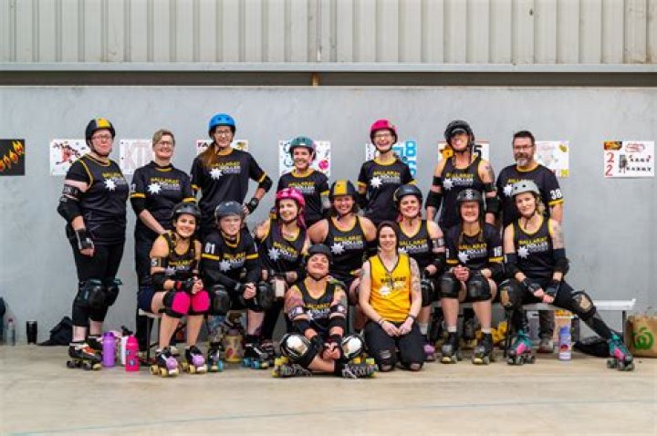 Roller Derby | QC Rollers