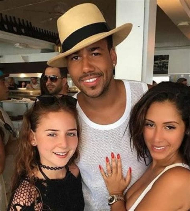 Romeo Santos Girlfriend, Who Is Ingrid Vasquez, Pregnant, Family, Net Worth