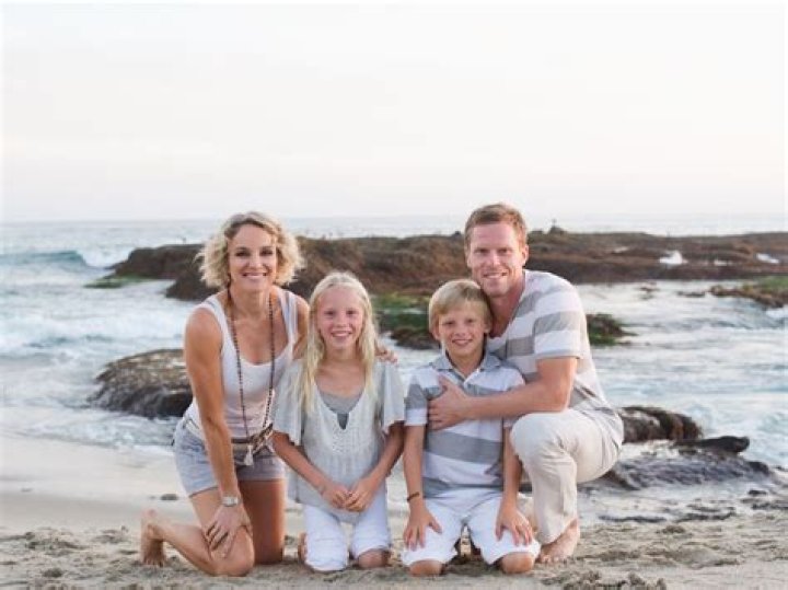 Saku Koivu Wife, Children, Marriage, Family, Salary, Net Worth