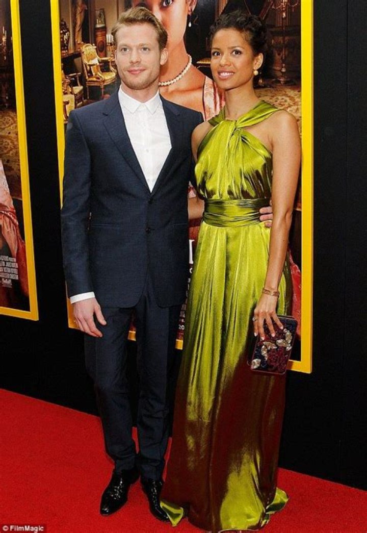 Sam Reid Wife: Unveiling The Life Of The Talented Actor And His Partner