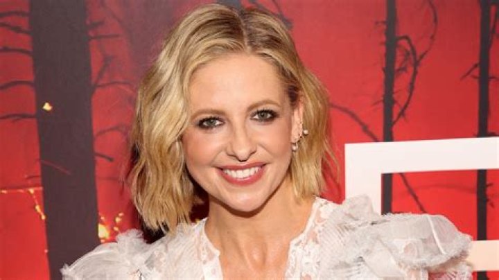 Sarah Michelle Gellar Talks Unplugging and 90's Nostalgia