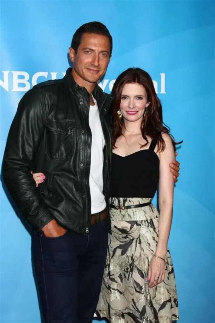 Sasha Roiz's Wiki, height, net worth. Is he married wife or gay?