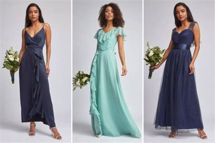 Savvy shoppers snap up £10 evening gowns in the Dorothy Perkins mega sale & say they’re ideal for post-lockdown weddings