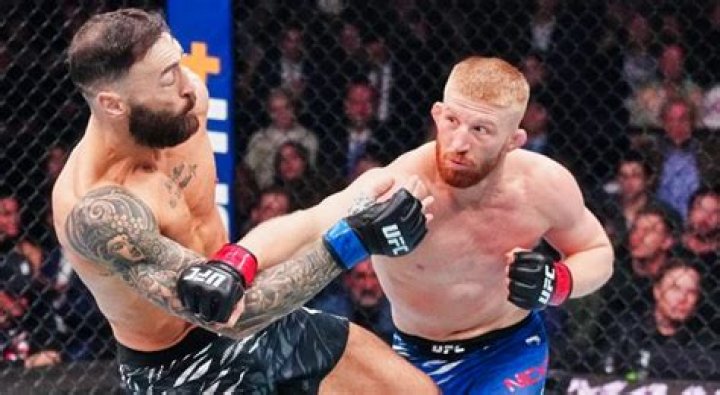 ‘Saw Some Potential Holes’: Robert Whittaker Gives His Honest Opinion on Bo Nickal’s Performance in UFC 300