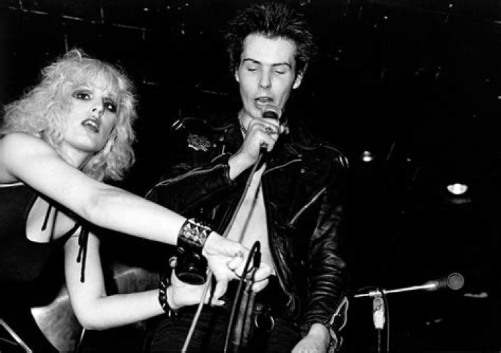 Sid Vicious - Death, Nancy Spungen & Facts