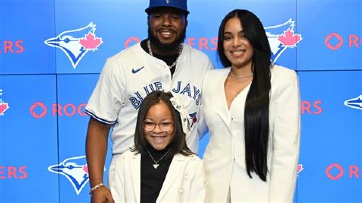 Soto gets record $31 million, 1-year deal with Yankees. Guerrero asks for $19.9M from Blue Jays