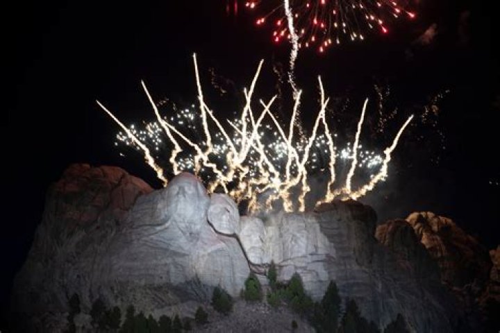 South Dakota governor sues for fireworks at Mount Rushmore