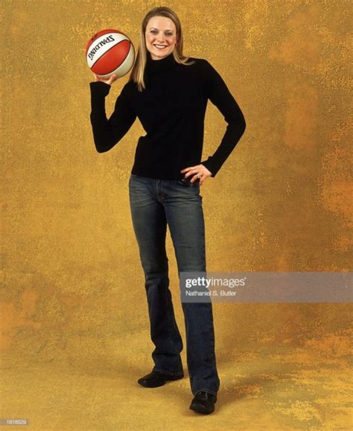 Stacey Dales (NFL Network) Wiki, Divorce, Appearance, Salary