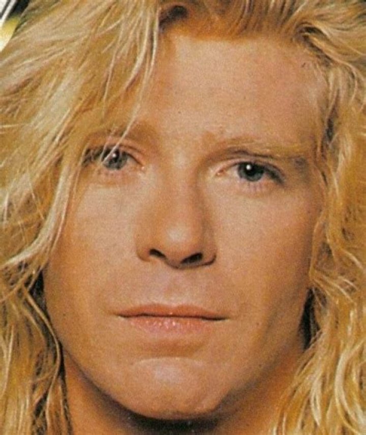 
Steve Clark
Net Worth
