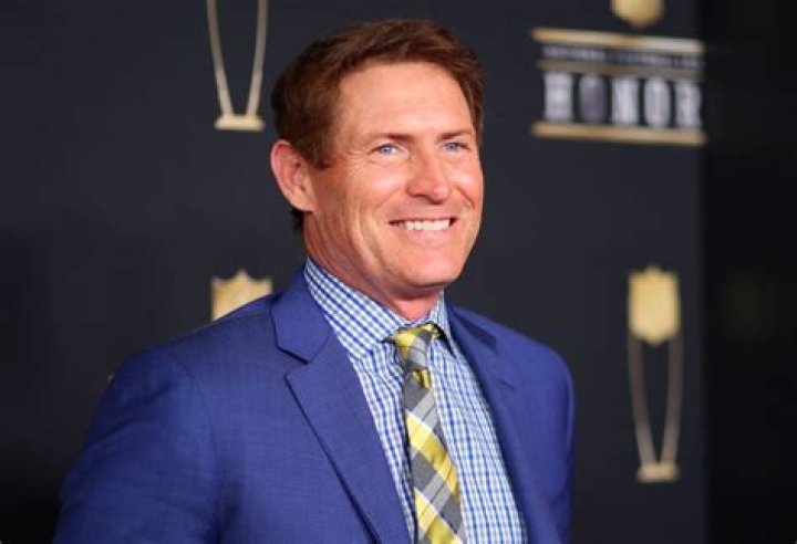 Steve Young Net Worth 2023, Contract, Endorsements, Houses, Charities and other Investments