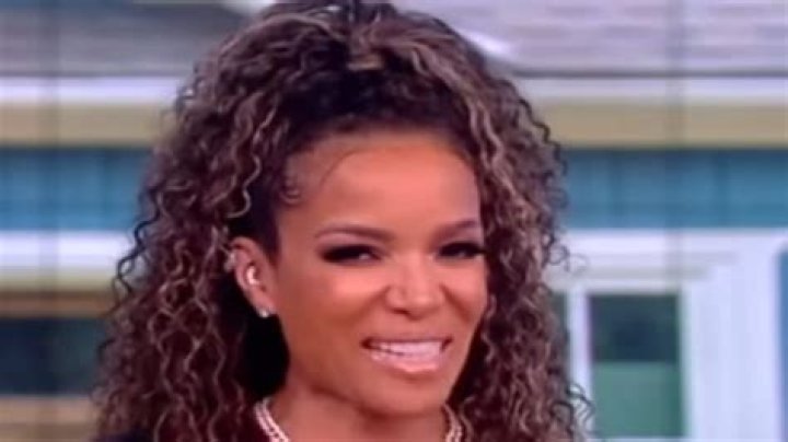 Sunny Hostin rudely interrupts Arnold Schwarzenegger during live interview