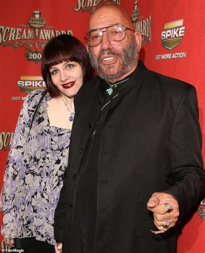Susan L. Oberg, Sid Haig’s Daughter | Age, Net worth, Parents and Husband.