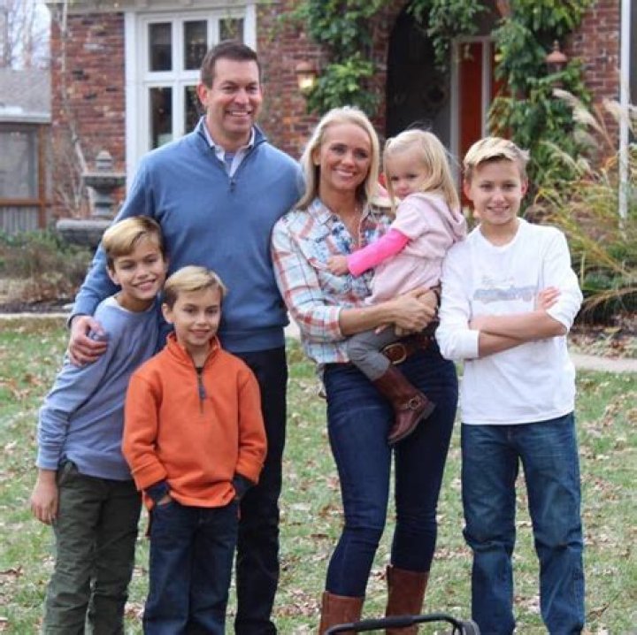 Tamara Day, Bill Day’s Wife | Biography, Age, Career, Parents, Bargain Mansions, Relationship Life