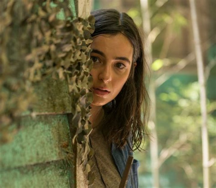 Tara Visits Oceanside On 'The Walking Dead' & The Beach Community Is Ruthless
