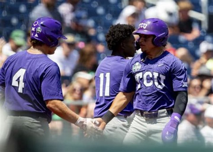 TCU ends Oral Roberts’ surprising run with 6-1 win and will face Florida next at CWS