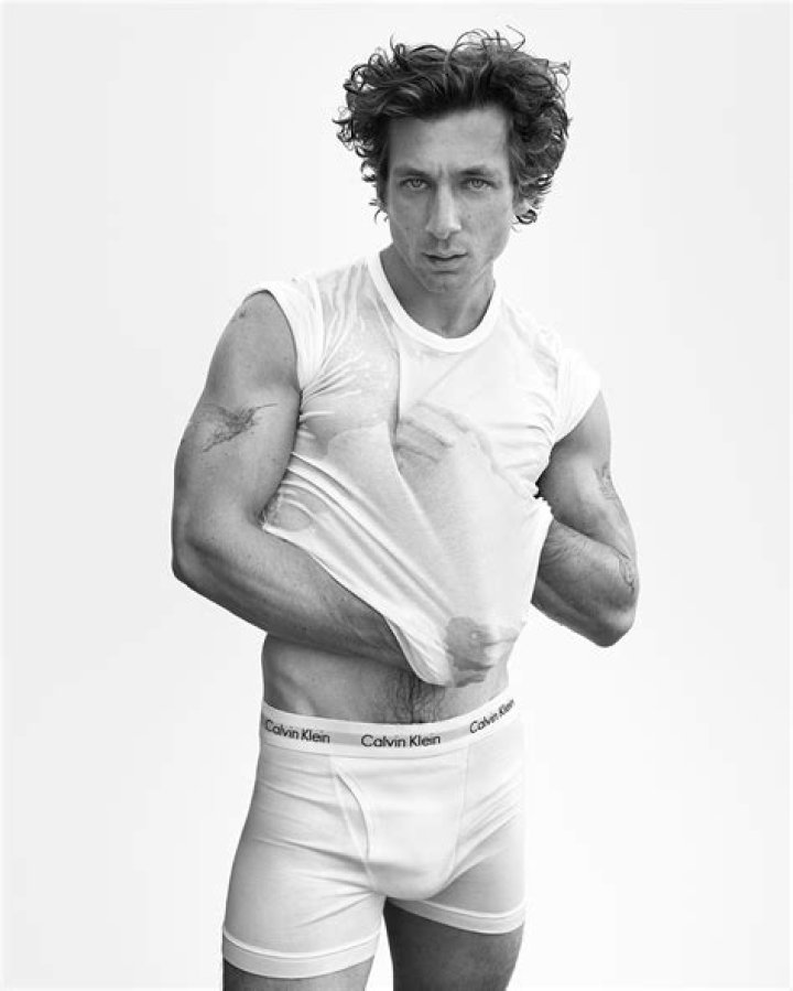The Bear star Jeremy Allen White strips down to just his underwear for Calvin Klein ad and fans are ‘hyperventilating’