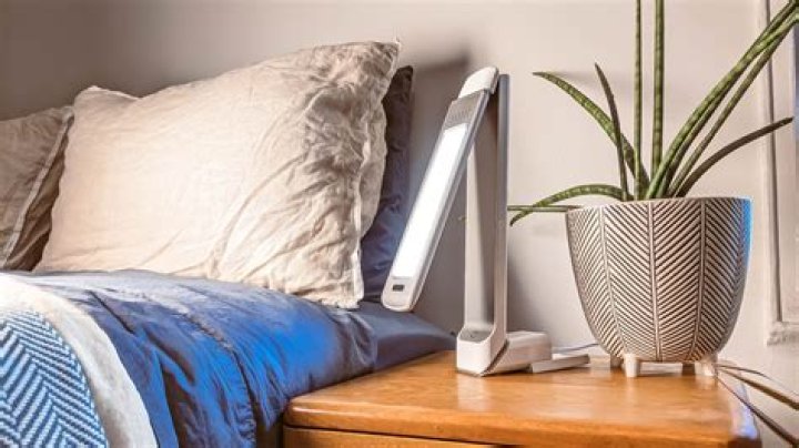 The Best Light Therapy Lamps for Seasonal Affective Disorder