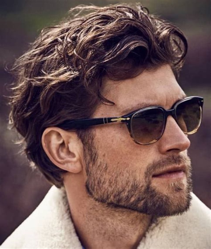 The Best Men’s Wavy Hairstyles For 2024