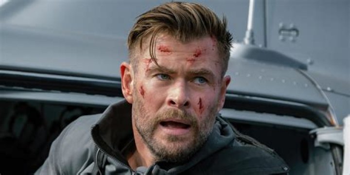 The Ending Of Chris Hemsworth's Extraction Explained