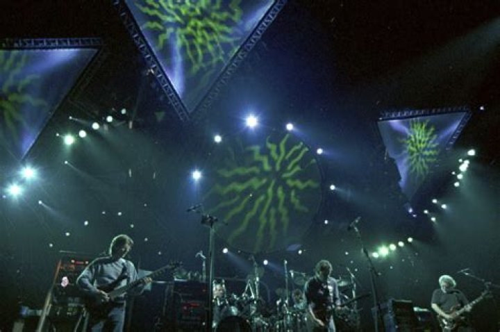 The Grateful Dead make Billboard chart history despite disbanding in 1995