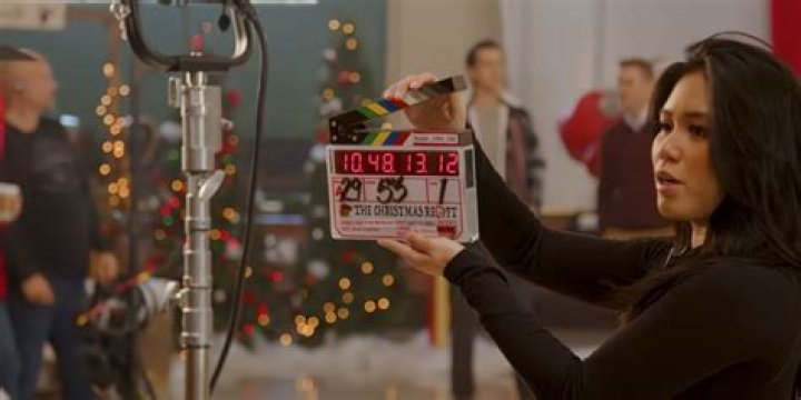 The Jingle Bell Jubilee: Shooting Locations and Cast Details