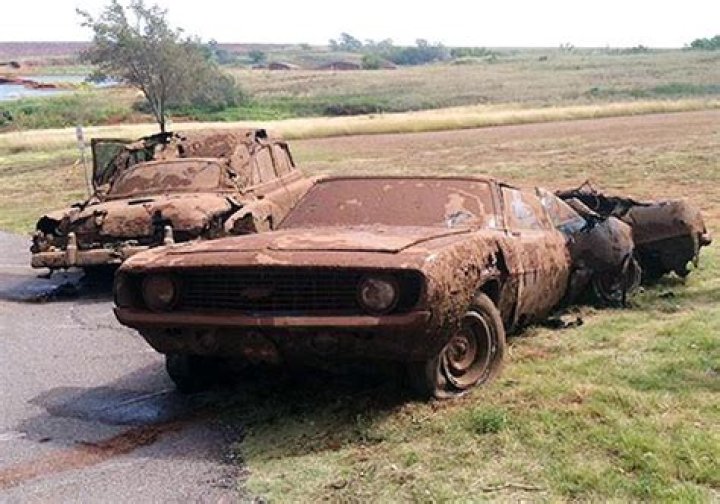 The mystery of six bodies found in two cars after 42yrs in lake – The Sun