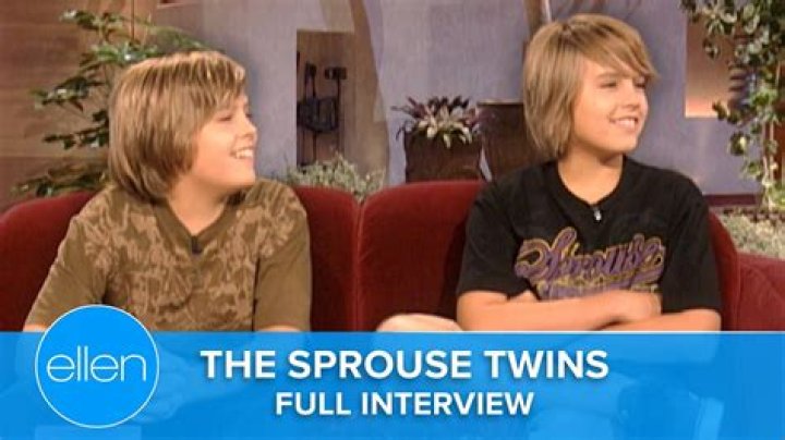 The Sprouse Twins Cameo In That '70s Show You Forgot About