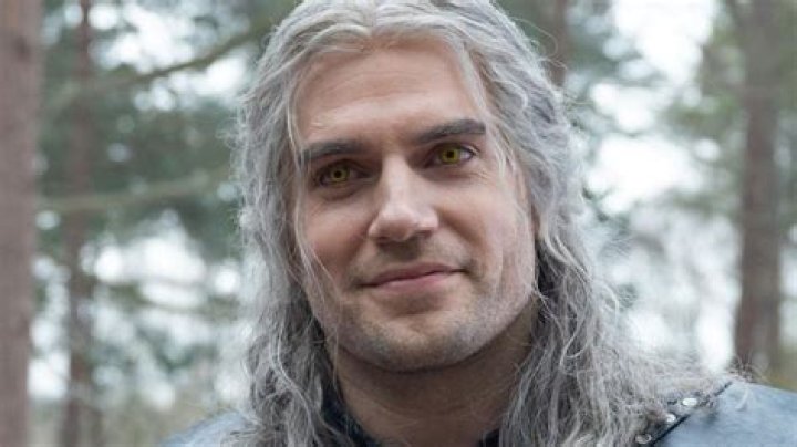 The Witcher: Henry Cavill reportedly returns to filming Season 3 after recovering from Covid-19