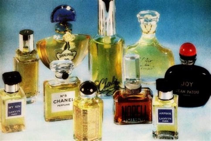 These Classic Perfumes Will Take You Back in Time