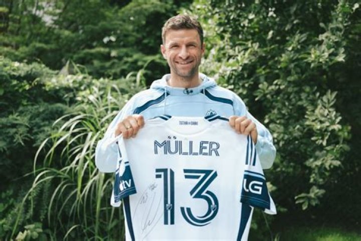 Thomas Muller Parents, Ethnicity, Age, Height, Wife, Wiki, Biography, Photos