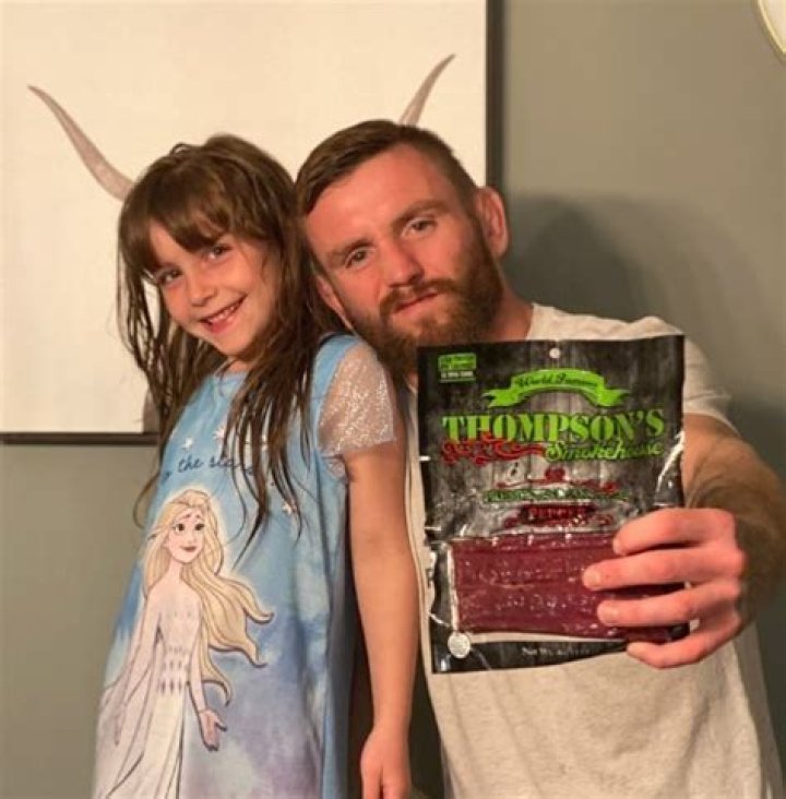 Tim Elliott’s Allegation on Kevin Croom for Cheating with his Wife Gina Mazany, Pet Dog, Net Worth 2023