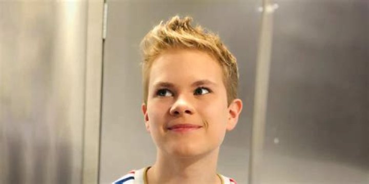 Transgender Rumors, Girlfriend, Net Worth