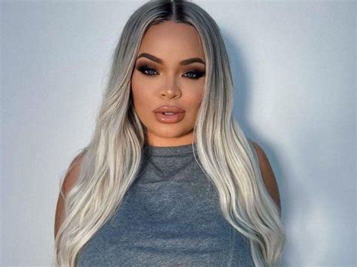 Trisha Paytas Net worth, Bio, Wiki, Education, Age, Height, Family, Personal life, Career, Boyfriend And More