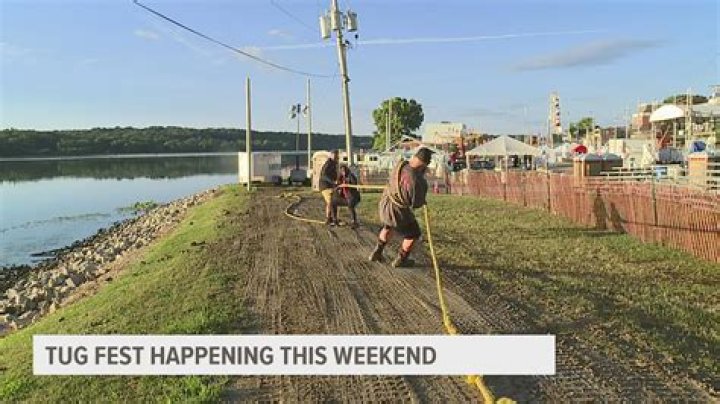 Tugfest | LeClaire, Iowa | OurQuadCities
