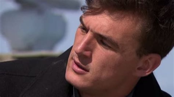 Tyler Cameron breaks quarantine to bond with his brothers and his father