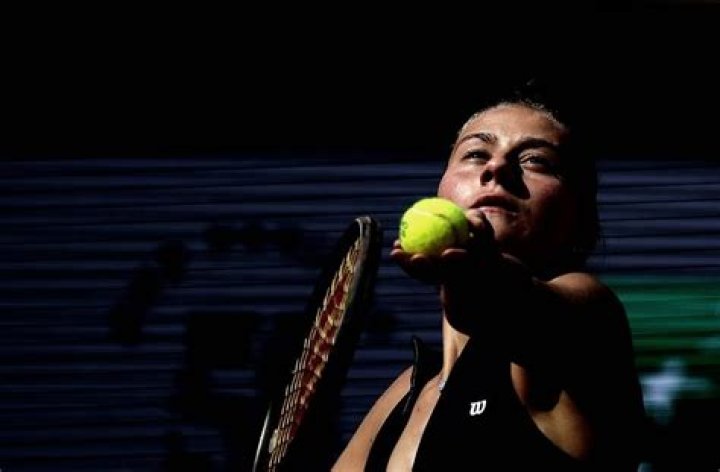 Ukraine’s Kostyuk booed at French Open after no handshake with Belarus’ Sabalenka because of war
