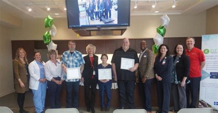 UnityPoint honors heart rehab patients of the year