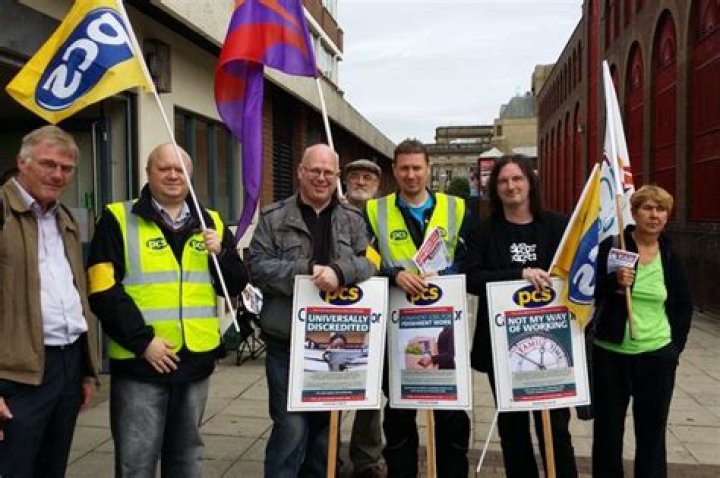Universal Credit staff at DWP vote on strike action claiming they are stressed and overworked