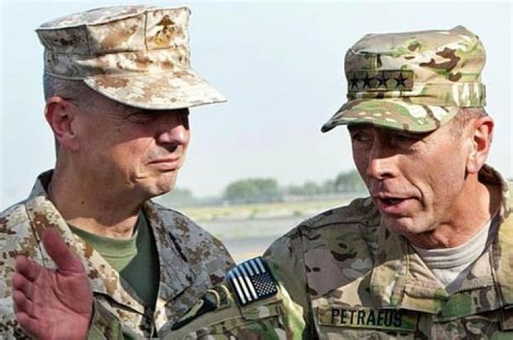 US commander General John Allen sent 30,000 emails to married woman | London Evening Standard
